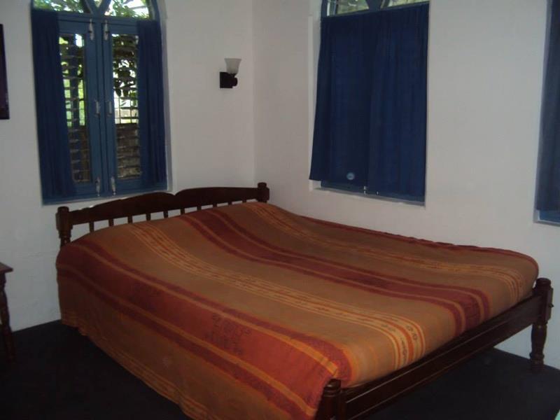 Sacred Valley Inn Pokhara Bagian luar foto
